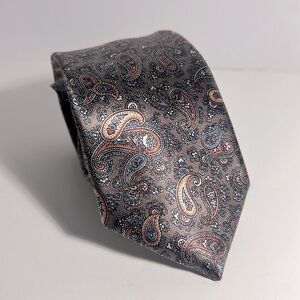 Oscar de la Renta brown paisley tie 100% silk